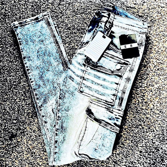 Decibel  Men’s Ripped Cargo Jeans - Picture 3 of 16